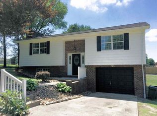 700 Rr 2, Milton, WV 25541