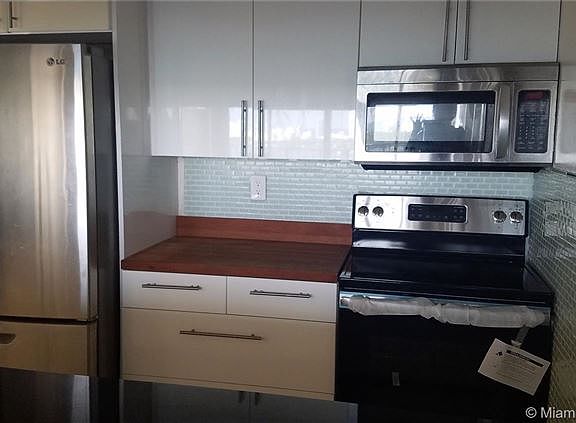 2nd image of 7601 E Treasure Dr Penthouse 204
