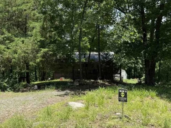 903 Cane Ct NE, Ranger, GA 30734