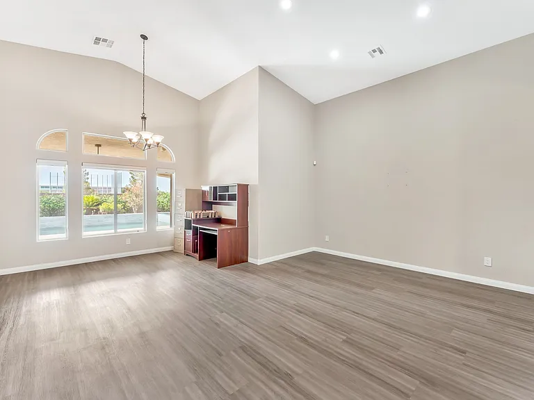 109 Whitetail Archery Ave — Photo 10