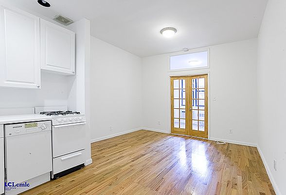 1st image of 505 E 88th St #27