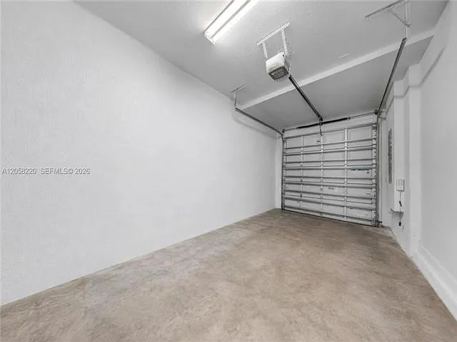 3952 Devenshire Ct — Photo 14