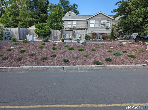 29 Longview Drive, Brookfield, CT 06804