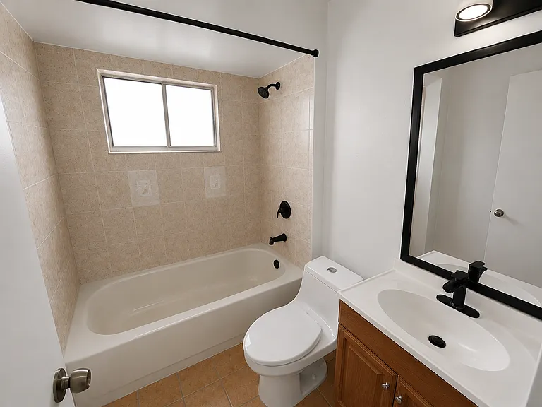 907 Orange Ave — Photo 8
