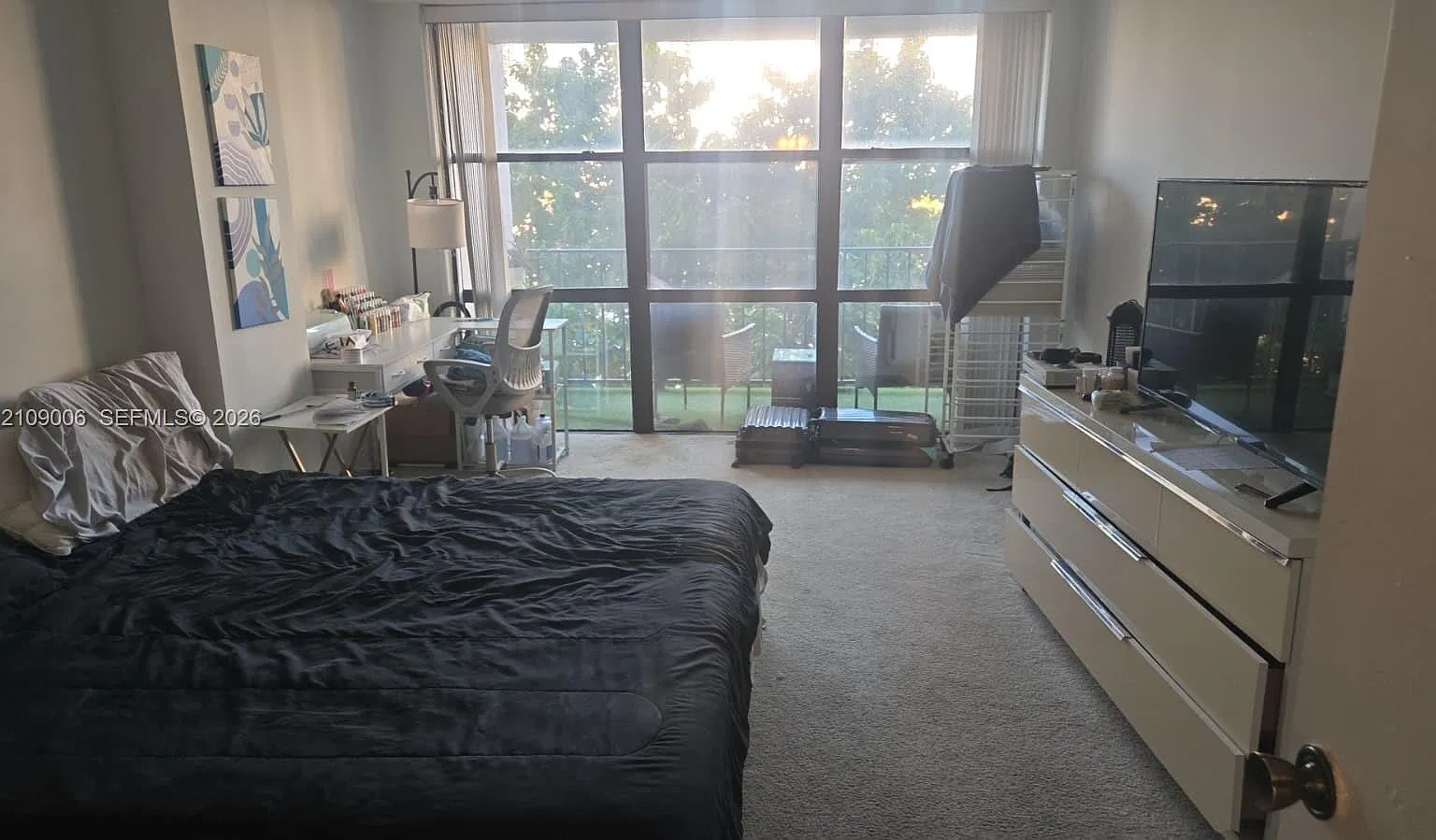 Oceanview Park Condo — Photo 1