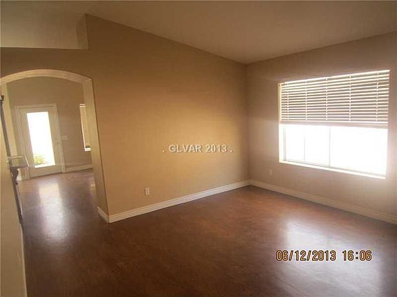 3rd image of 7640 Buckskin Ave