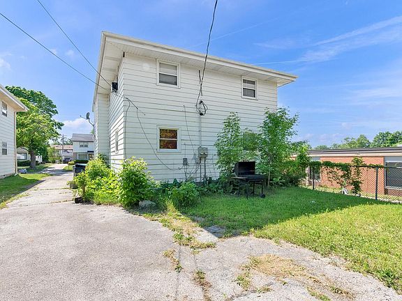 3rd image of 6914 N 42nd STREET #6916