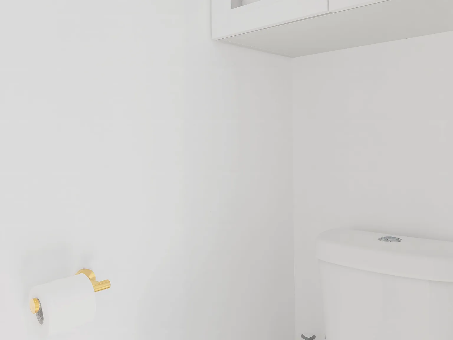 Studio, 200 sqft, $1,300 — Photo 4
