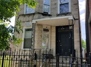 3853 W Arthington St, Chicago, IL 60624