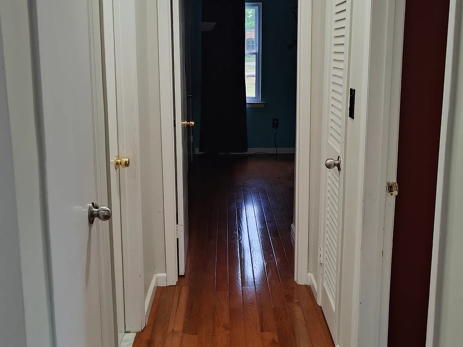 2 bed, 1100 sqft, $2,450 — Photo 3