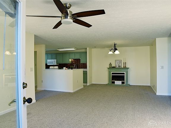 4th image of 2630 Netherland Dr APT 207