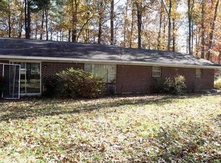 6512 Brinkley Rd, Pine Bluff, AR 71603