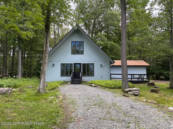 130 Sweet Briar Rd, Pocono Pines, PA 18350