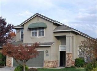 836 Sequoia Ct, Lodi, CA 95242