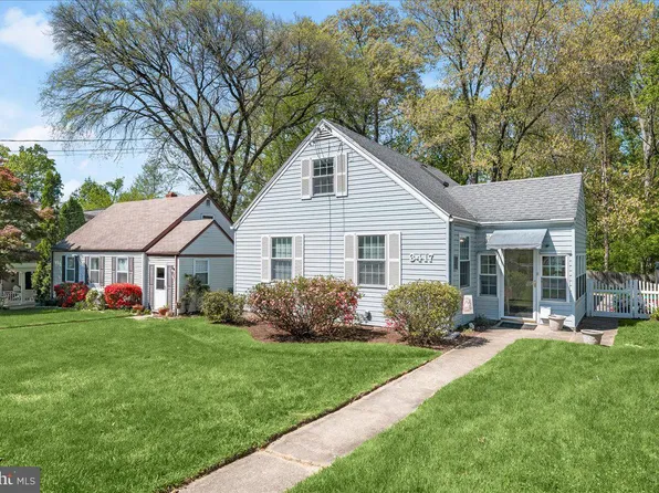 3417 Wake Dr, Kensington, MD 20895