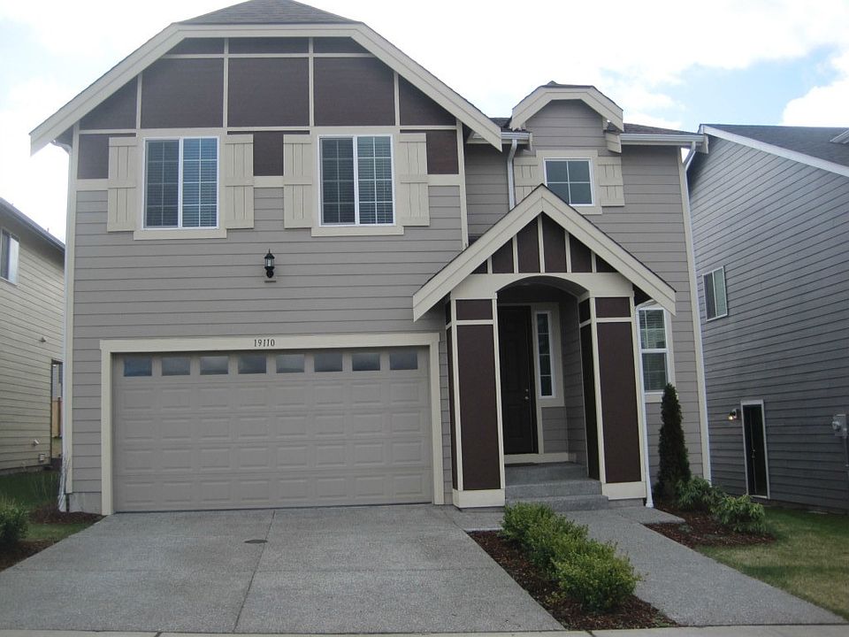 1st image of 19110 Village Ct E