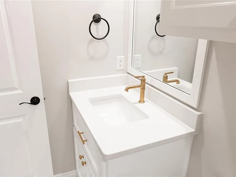 12616 Velvet Ash Ave — Photo 20