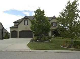 9830 Skyview Ln, Lenexa, KS 66220