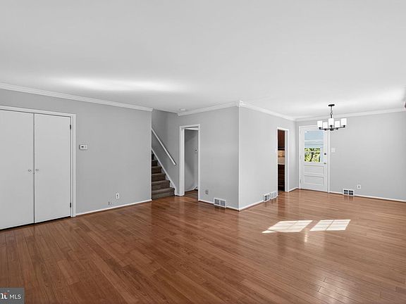 5th image of 1602 Mulberry Rd