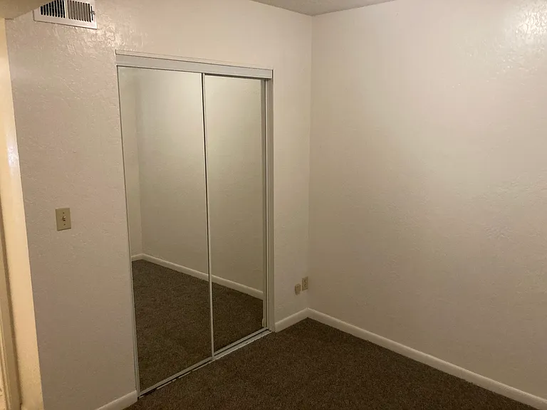 1713 E Arrowhead Ave #A — Photo 12