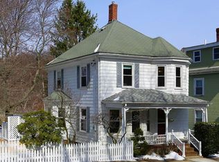 15 Green St, Beverly, MA 01915