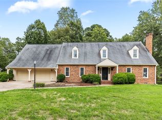 11107 Ivywood Rd, Chester, VA 23831