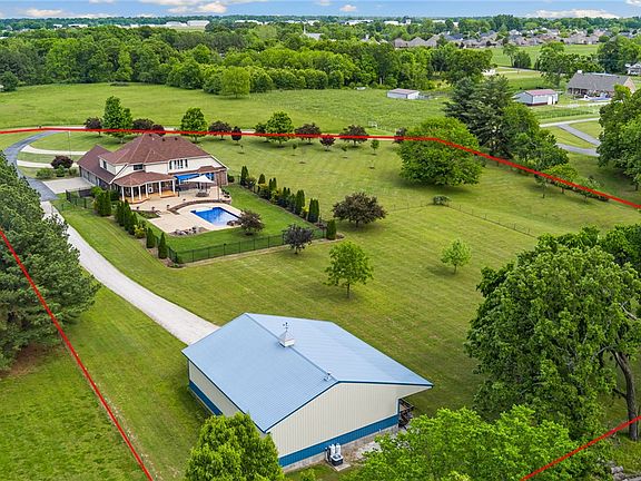 2nd image of 4088 Homewoods Dr
