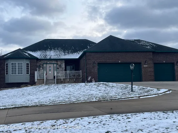 4545 S Green Gables Dr, Mason, MI 48854