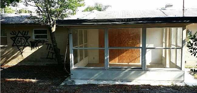 2nd image of 4241 Moog Rd