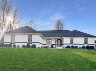 508 Arch View Ct, Columbia, IL 62236