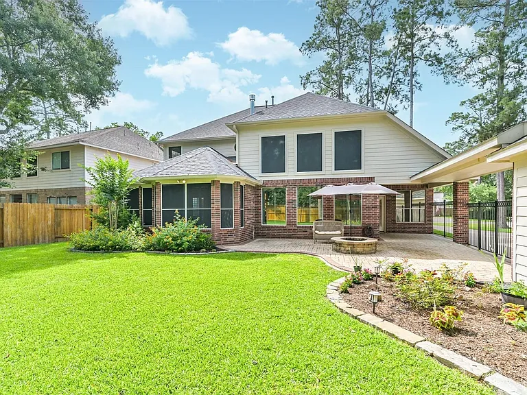16022 Diamond Rock Dr — Photo 44