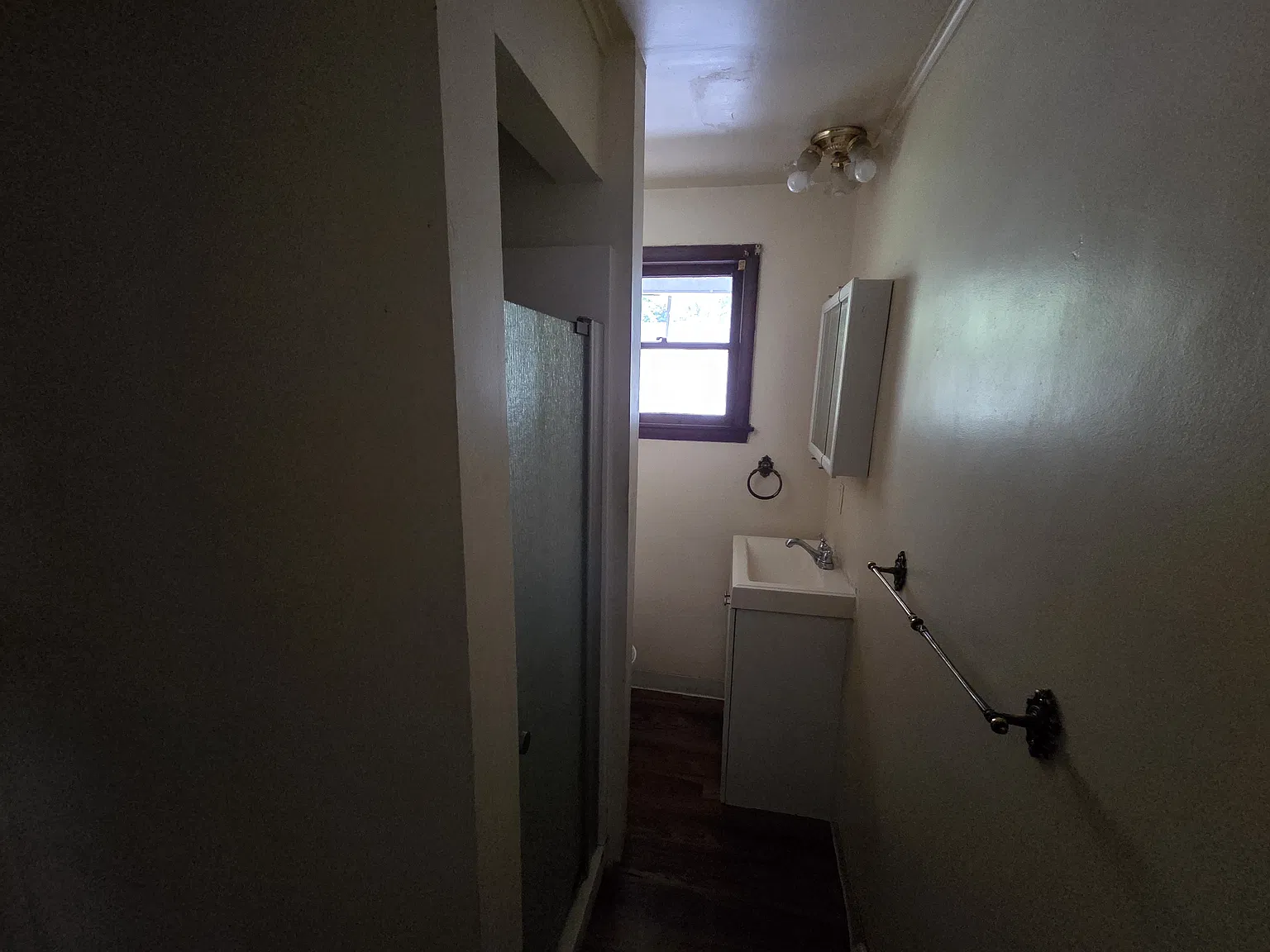 2 bed, 800 sqft, $1,000 — Photo 4