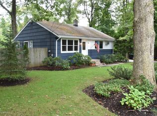 73 Squankum Rd, Tinton Falls, NJ 07724