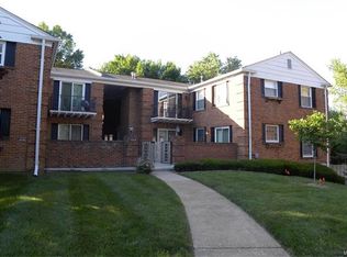13419 Land O Woods Dr APT 2, Saint Louis, MO 63141