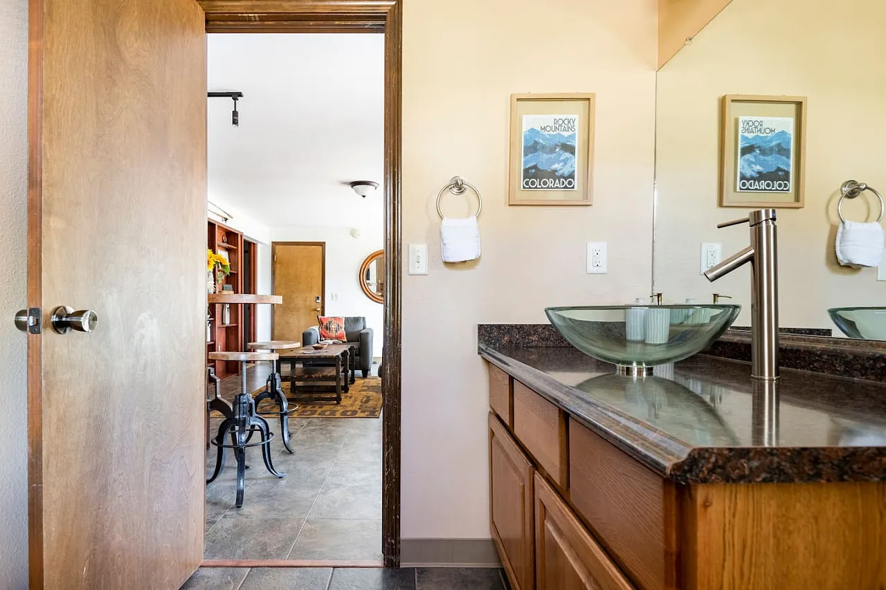 Studio, 500 sqft, $2,000 — Photo 2
