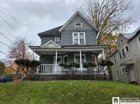 8 E Newland Ave, Jamestown, NY 14701