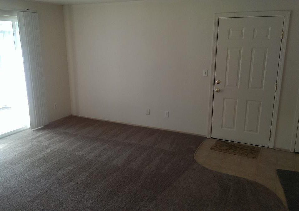 Apartment Layout May Vary