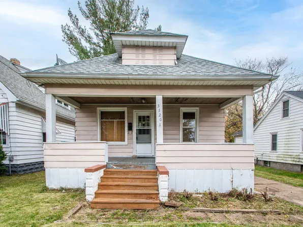 3120 N New York Ave, Peoria, IL 61603