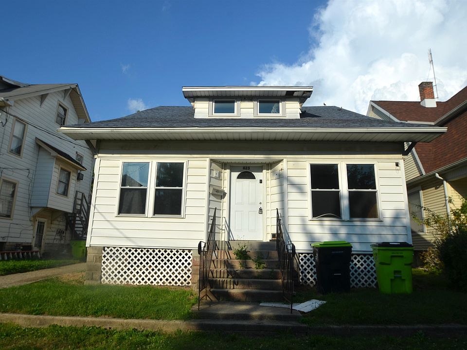 1st image of 425 Byron St