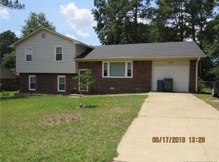 1120 Leslie Dr, Fayetteville, NC 28314