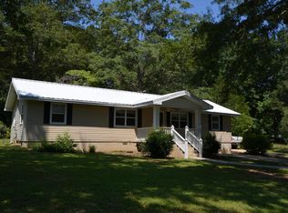 852 Forrest Rd, Alexander City, AL 35010