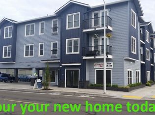 800 E 2nd St APT 206, Newberg, OR 97132