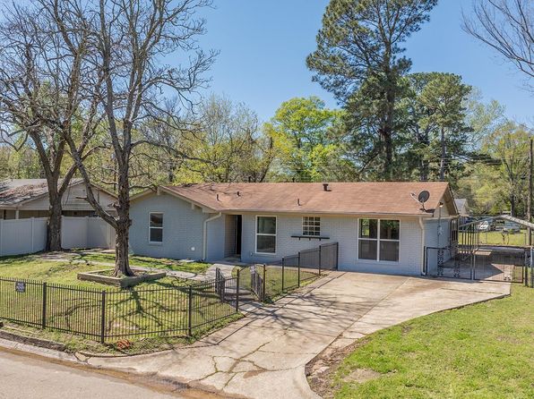2204 Ashley St, Texarkana, TX 75501