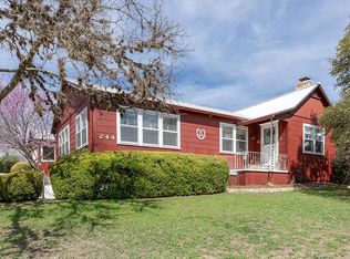 244 Galbraith Ave, Kerrville, TX 78028