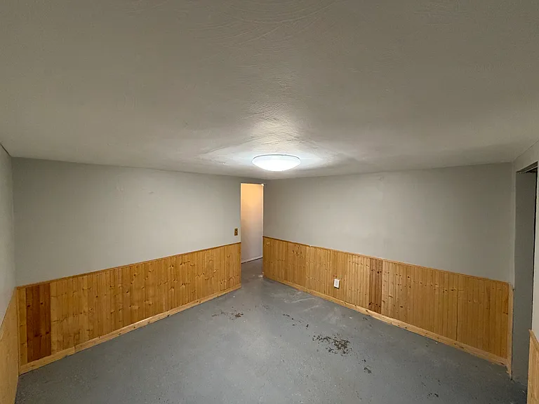 543 East Blf — Photo 18
