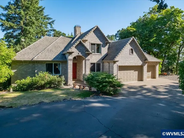 10102 Liberty Rd S, Salem, OR 97306