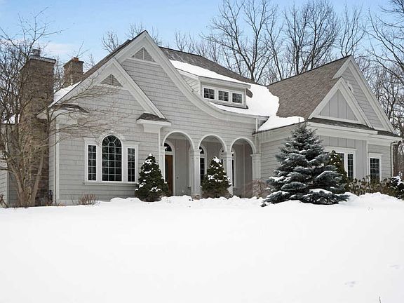 3rd image of 6060 Cannon Highlands Dr NE