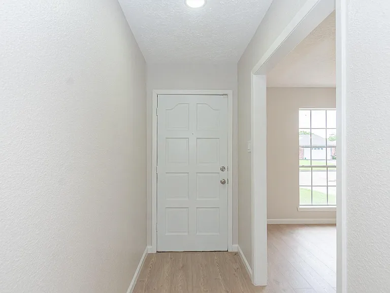16911 Bougainvilla Ln — Photo 3