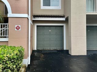 6530 Emerald Dunes Dr APT 308, West Palm Beach, FL 33411