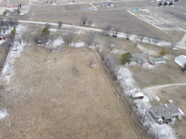 12599 S Old Highway 169, Oologah, OK 74053